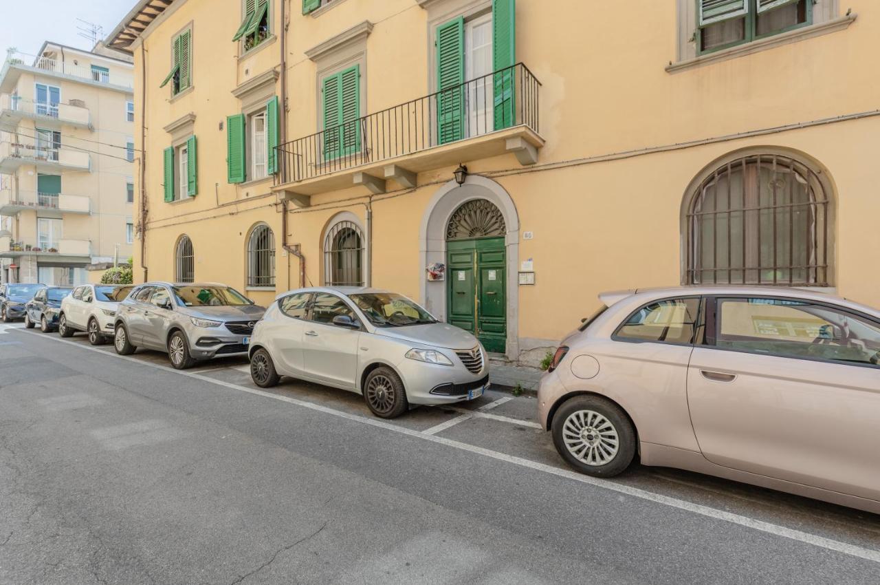 Tuttomondo Central Flat With Private Courtyard Pisa Exteriör bild